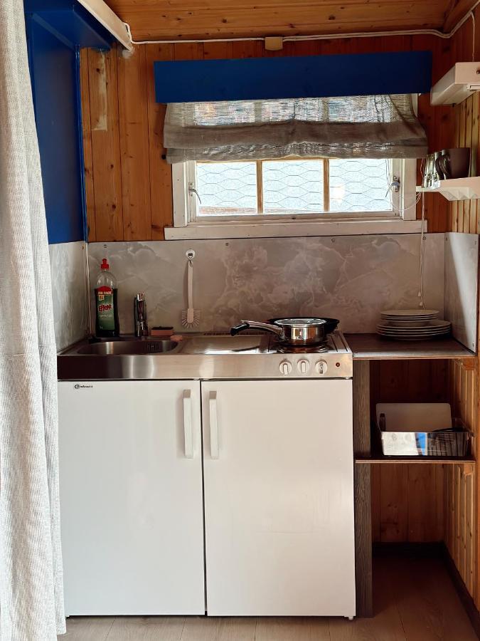 Loken Camping - Trivelig Og Idyllisk Ved Vannet Hotell Olden Exteriör bild